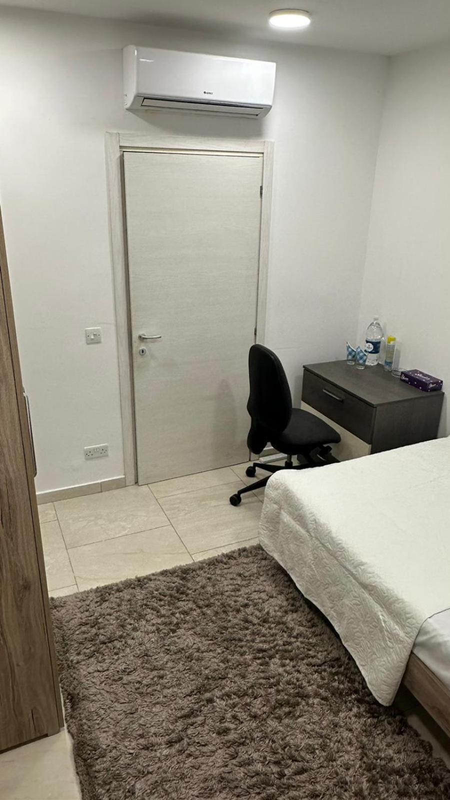 Your Elegant Home Away From Home Shared Apartment Only With Host Żebbuġ Exterior foto